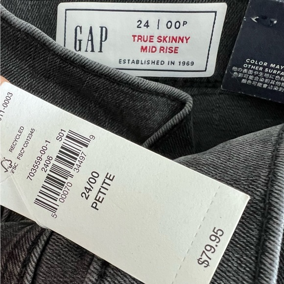NWT Gap Mid Rise True Skinny Jeans Stretch Washwell Washed Black 24 Petite 00P - Picture 2 of 3